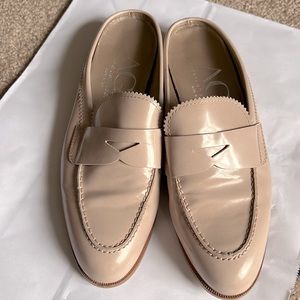 AGL pink patent leather fleshy slides size 38  1/2